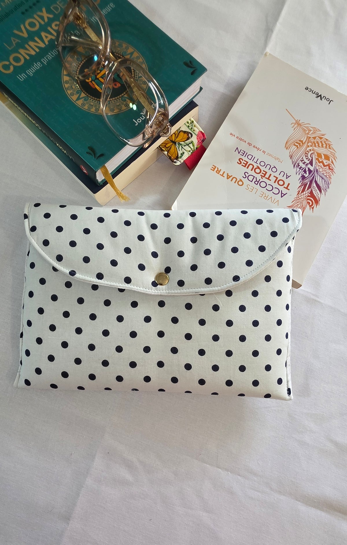 Pochette à livre motif pois