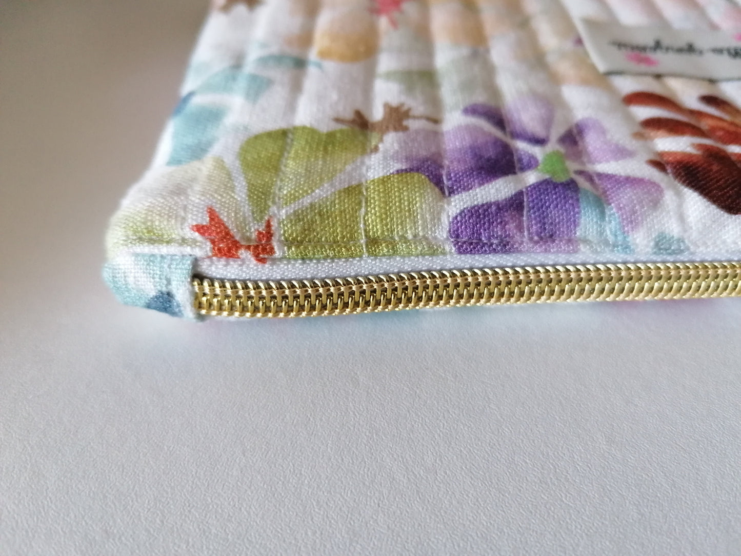 Pochette plate fleuri