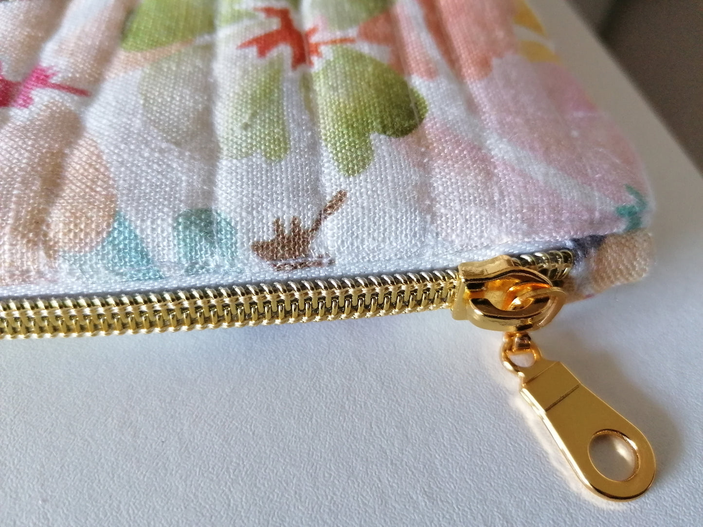 Pochette plate fleuri