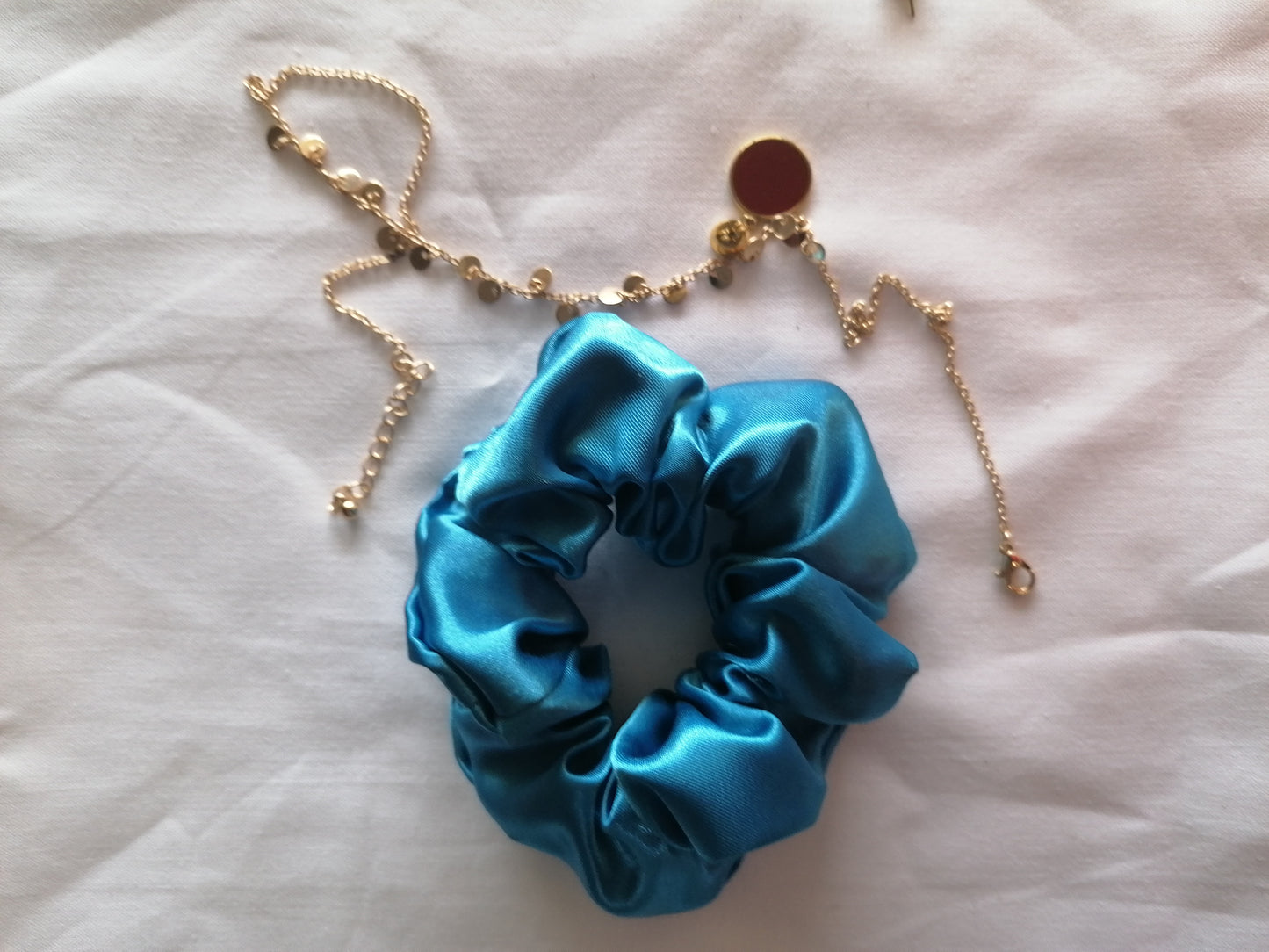 Chouchou satin bleu