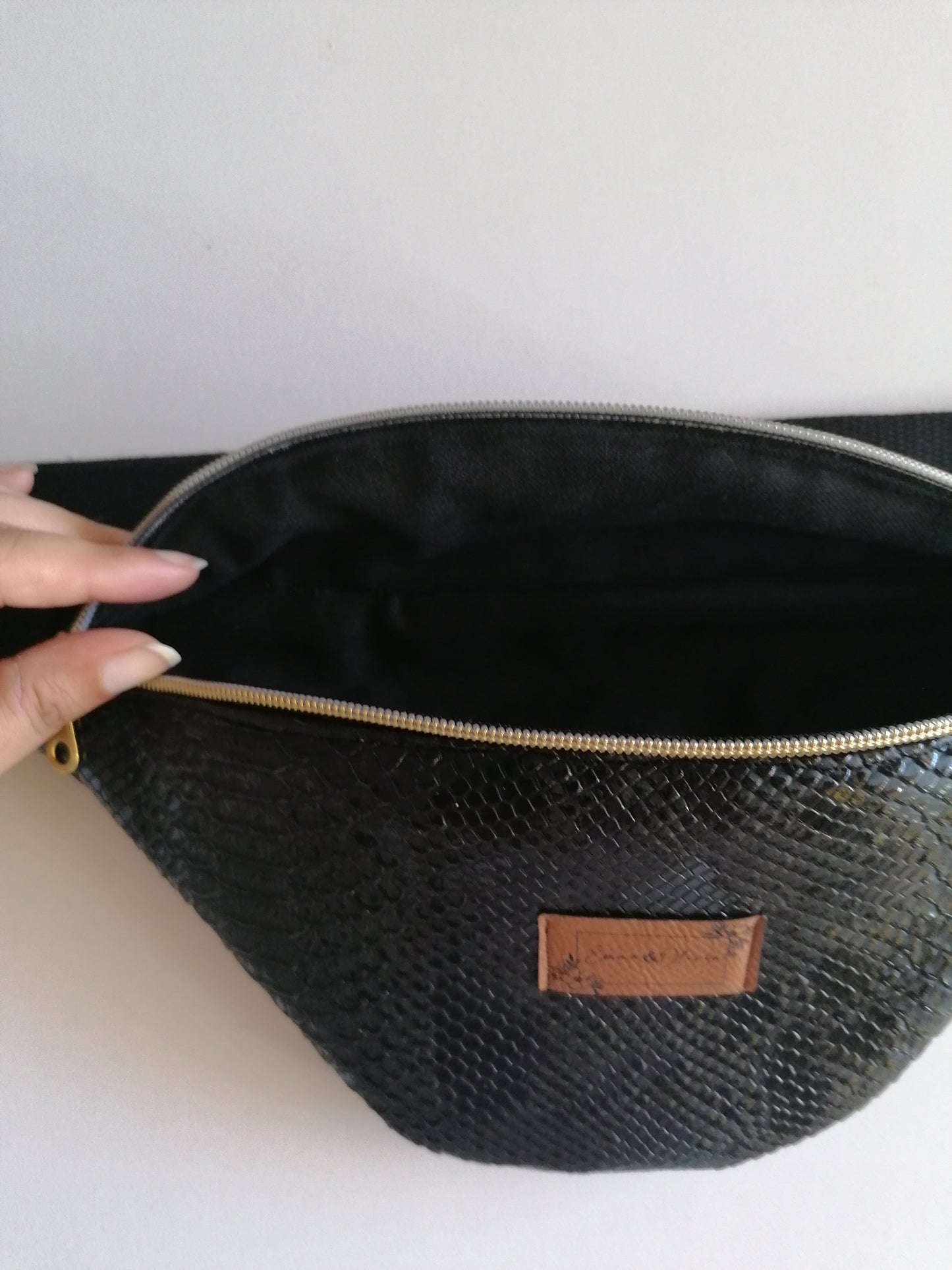 Sac banane simili cuir croco