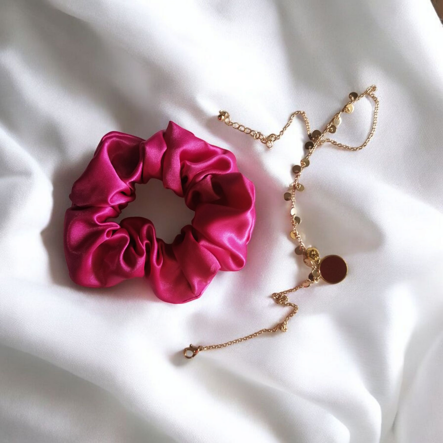 Chouchou en satin rose fushia